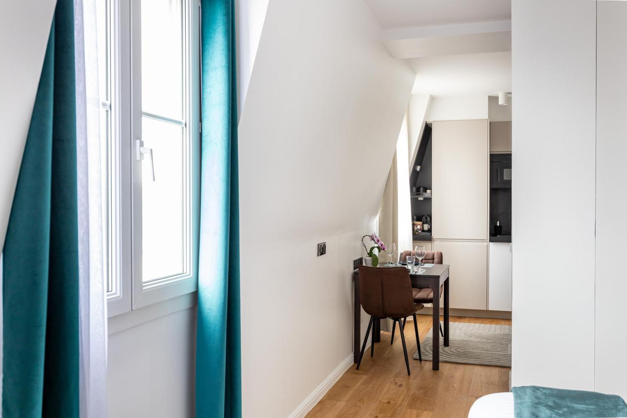 Luxurious Flat In The Center Apartment Paris Bagian luar foto